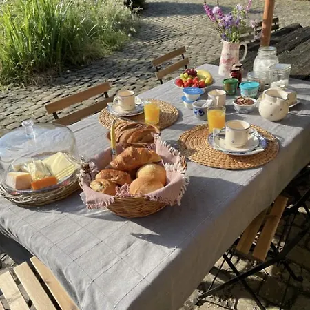 La Madeleine De Proust Irene Bed & Breakfast *